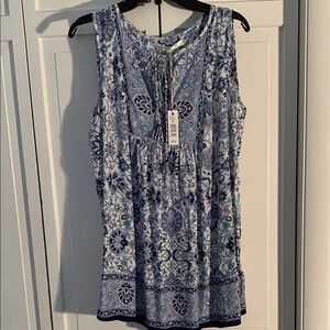 Max Studio Blue & White Floral Smocked Sleeveless Tunic 🆕